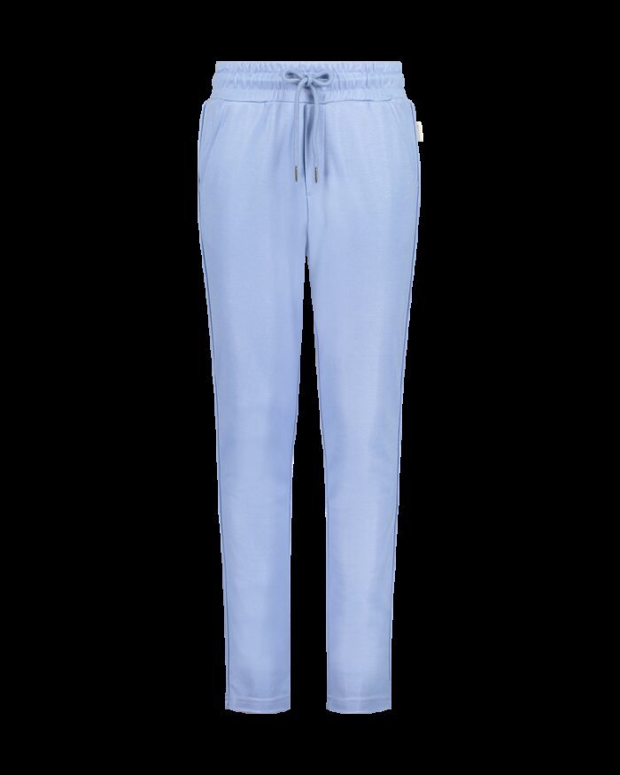 AI&KO Meisjes broek - Iline Vis 321 G - Misty blauw AI&KO Meisjes broek - Iline Vis 321 G - Misty blauw80% Viscose | 15% Polyester | 5% Elastane