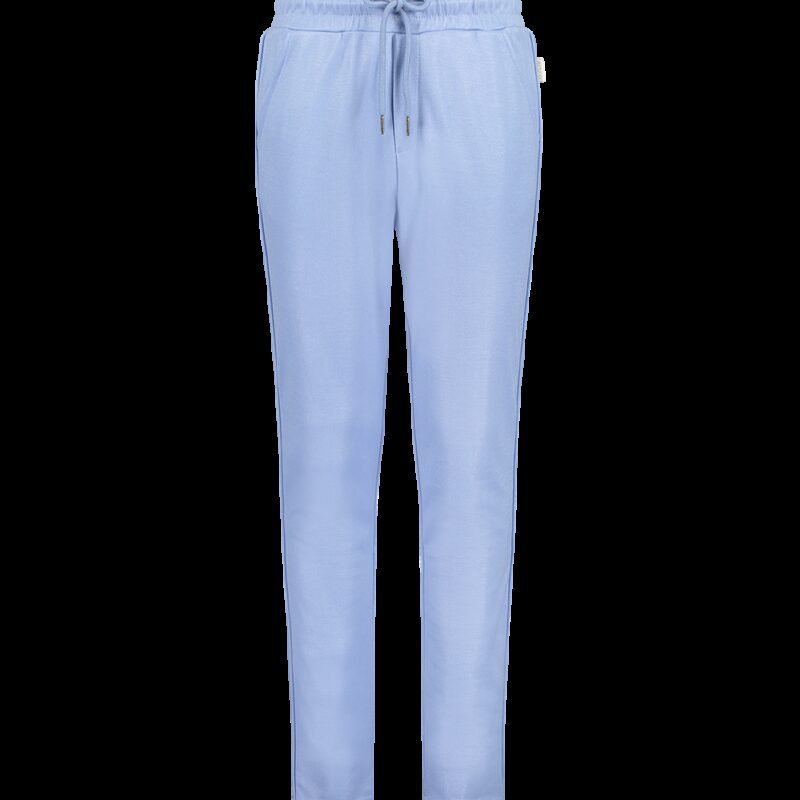 AI&KO Meisjes broek - Iline Vis 321 G - Misty blauw AI&KO Meisjes broek - Iline Vis 321 G - Misty blauw80% Viscose | 15% Polyester | 5% Elastane