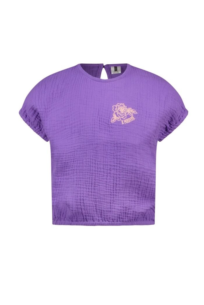 B.Nosy Meisjes top - Grape paars B.Nosy Meisjes top - Grape paarsMateriaal Mousseline 100% cotton 135 gsm