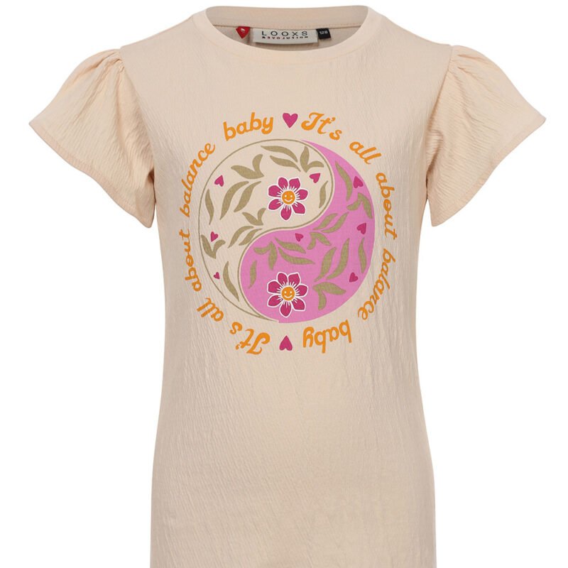 LOOXS Little Meisjes t-shirt - Zandsteen LOOXS Little Meisjes t-shirt - ZandsteenMateriaal 96% COTTON 2%POLYAMIDE 2% LYCRA SINGLE JERSEY CRIN
