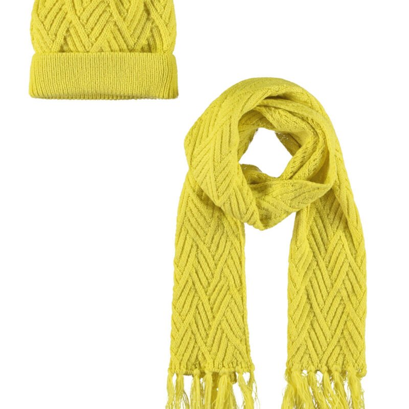 Like Flo Meisjes muts & sjaal gebreid - Naomi - Lemon geel Like FLO Meisjes muts & sjaal gebreid - Naomi - Lemon geelMateriaal 100% PAN