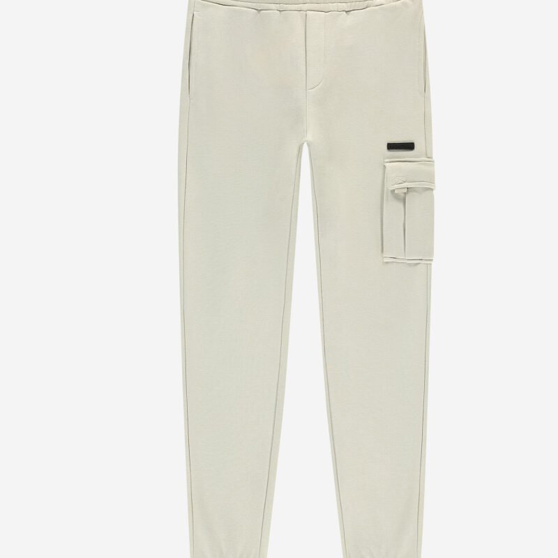 Nik&Nik Jongens sweat broek - Justin - Beige Voeg de cargo-stijl toe aan je garderobe met deze Justin sweat broek van Nik&Nik. De beige kleur