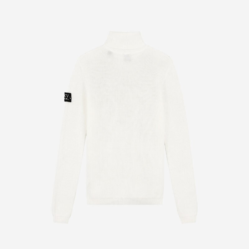 Nik&Nik Jongens trui - Tevin - Off wit Deze off-white Nik&Nik jongens trui is comfortabel en veelzijdig. Perfect voor koude dagen en geschikt voor elke outfit. Een must-have voor een trendy en warme winter!Materiaal