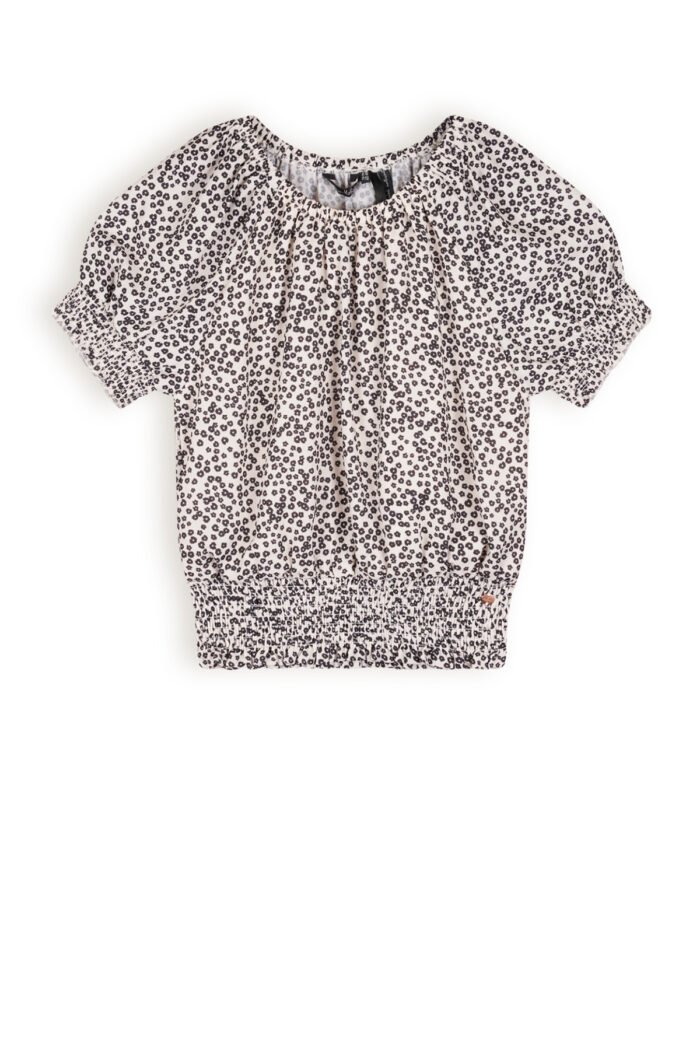 NoBell Meisjes blouse bloemen - Tami - Pearled ivoor wit NoBell' Meisjes blouse bloemen - Tami - Pearled ivoor witMateriaal 60% RPE. 40% PE
