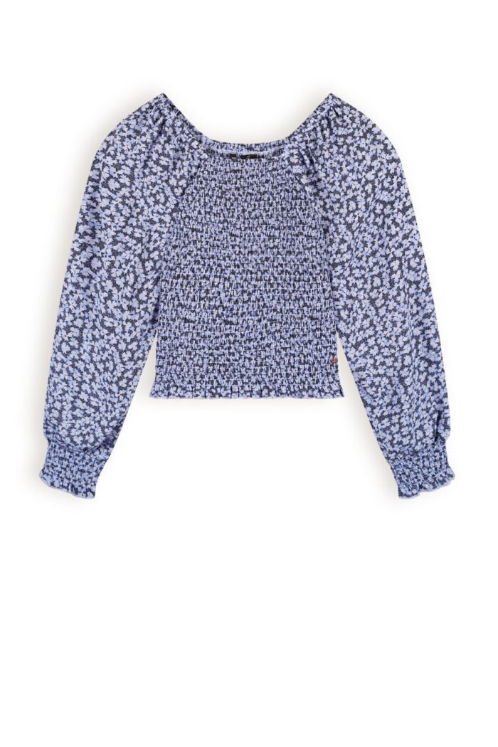 NoBell Meisjes blouse smocked denim - Tessa - Satijn blauw NoBell' Meisjes blouse smocked denim - Tessa - Satijn blauwMateriaal 60% RPE. 40% PE