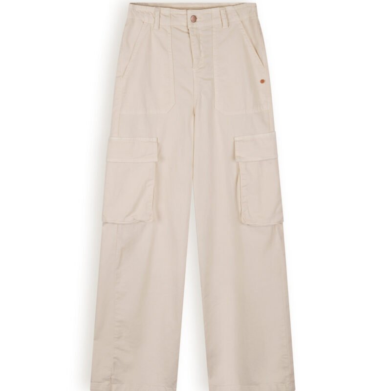 NoBell Meisjes broek cargo stretch - Susy - Pearled ivoor wit NoBell' Meisjes broek cargo stretch - Susy - Pearled ivoor witMateriaal 97% CO. 3% EA