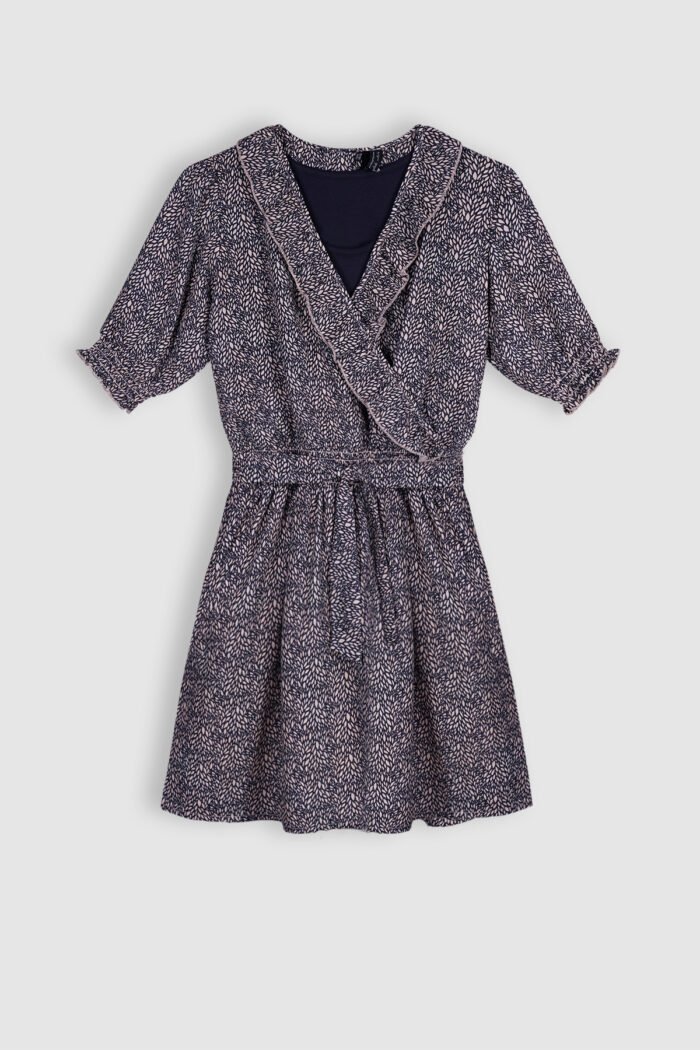 NoBell Meisjes jurk AOP - Moisa - Navy blauw NoBell' Meisjes jurk AOP - Moisa - Navy blauwMateriaal 60% RPE. 40% PE