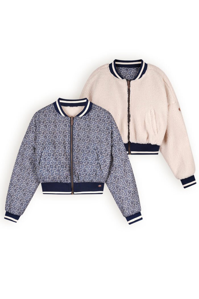 NoBell Meisjes reversibel jasje - Billie Jean - Ensign blauw NoBell' Meisjes reversibel jasje - Billie Jean - Ensign blauwMateriaal 60% RPE. 40% PE
