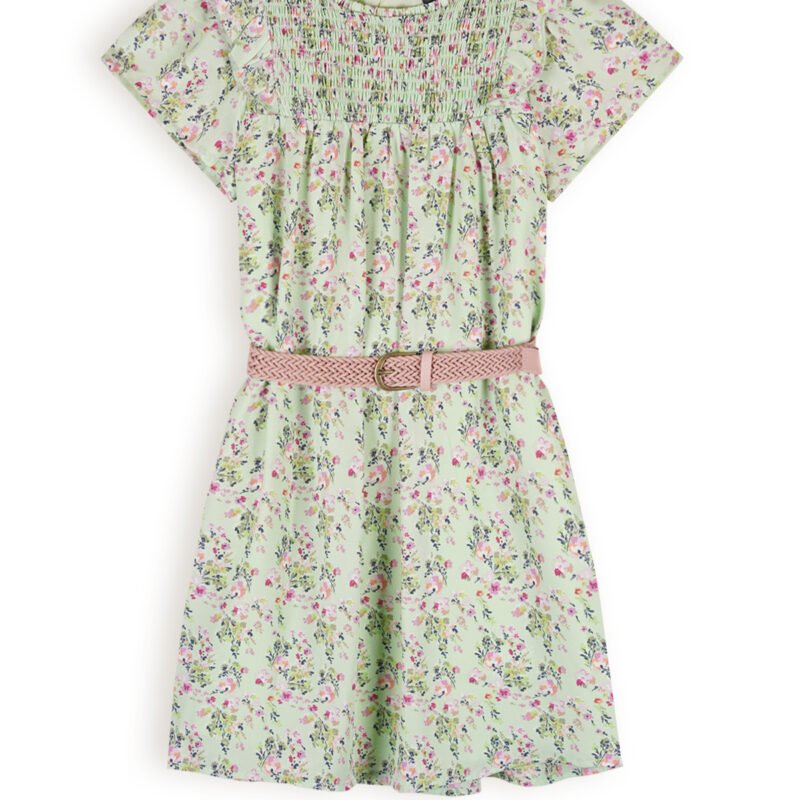 NoNo Meisjes jurk met riem floral - Maan - Spring groen NoNo Meisjes jurk met riem floral - Maan - Spring groenMateriaal 60% RPE. 40% PE