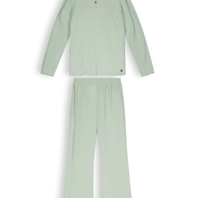 NoNo Meisjes pyjama - Kushion - Soft pistache NoNo Meisjes pyjama - Kushion - Soft pistacheMateriaal 95% CO 5% EA