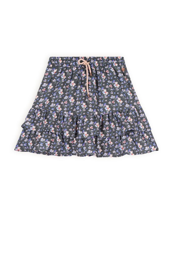 NoNo Meisjes rok ruffel AOP - Neval - Bushy grijs NoNo Meisjes rok ruffel AOP - Neval - Bushy grijsMateriaal 60% RPE. 40% PE