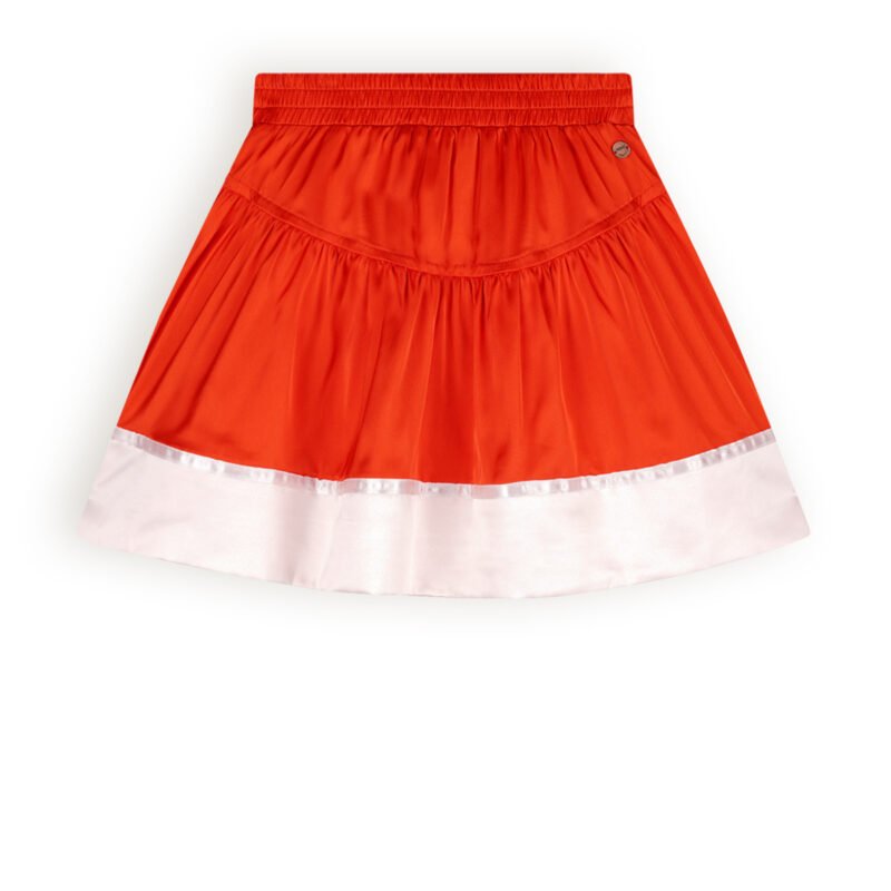 NoNo Meisjes rok solid satin - Nika - Vlammen rood NoNo Meisjes rok solid satin - Nika - Vlammen roodMateriaal 100% PE
