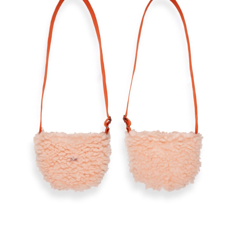 NoNo Meisjes tas fluffy fur - Buffer - Pale Blush NoNo Meisjes tas fluffy fur - Buffer - Pale BlushMateriaal 100% PE