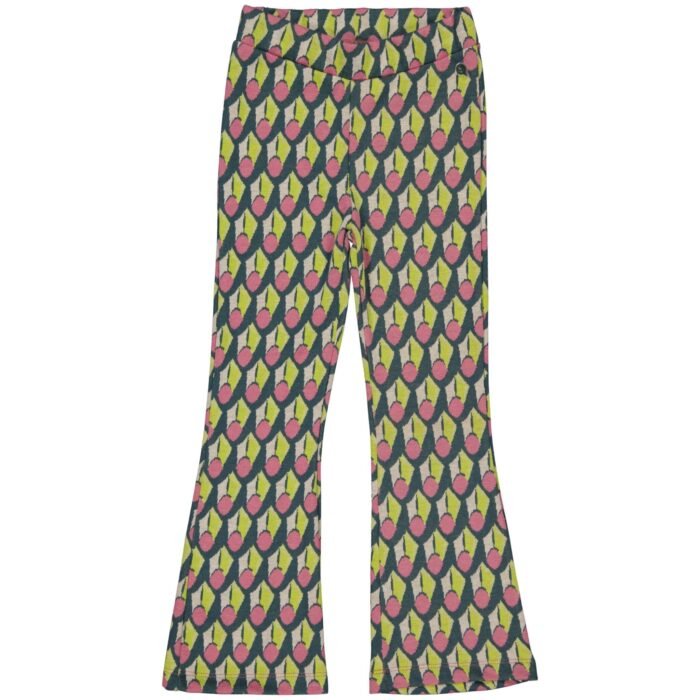 Quapi Meisjes broek - Dzifa - AOP Blauw grafisch Quapi Meisjes broek - Dzifa - AOP Blauw grafischMateriaal 65% Polyester 30% Viscose 5% Elastan