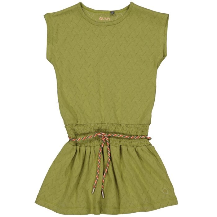 Quapi Meisjes jurk - Barbara - Cedar groen Quapi Meisjes jurk - Barbara - Cedar groenMateriaal 73% Viscose 23% Polyester 4% Elastan