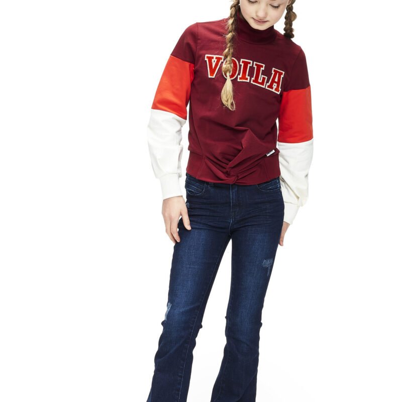 Retour Jeans Meisjes sweater - Dorieke - Wijn rood Retour Jeans - Meisjes sweater - Dorieke - Wijn rood95% organic cotton 5% elasthan