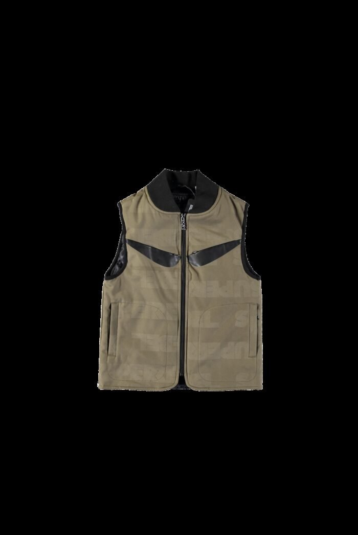 SUPERREBEL Jongens bodywarmer softshell Reef - Army groen SUPERREBEL Jongens bodywarmer softshell Reef - Army groen90% polyester recycle 10% elas