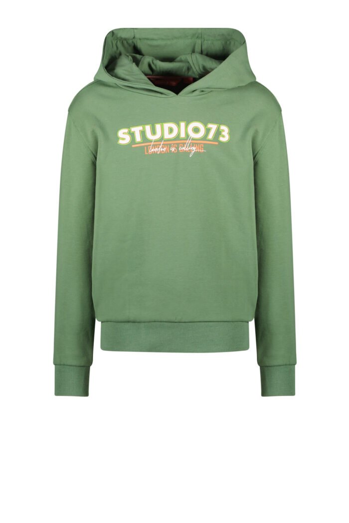 Tygo & Vito Meisjes sweater - Selma - Olijf groen Tygo & Vito Meisjes sweater - Selma - Olijf groenMateriaal 95% SCO 5% EA