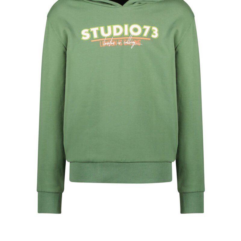 Tygo & Vito Meisjes sweater - Selma - Olijf groen Tygo & Vito Meisjes sweater - Selma - Olijf groenMateriaal 95% SCO 5% EA
